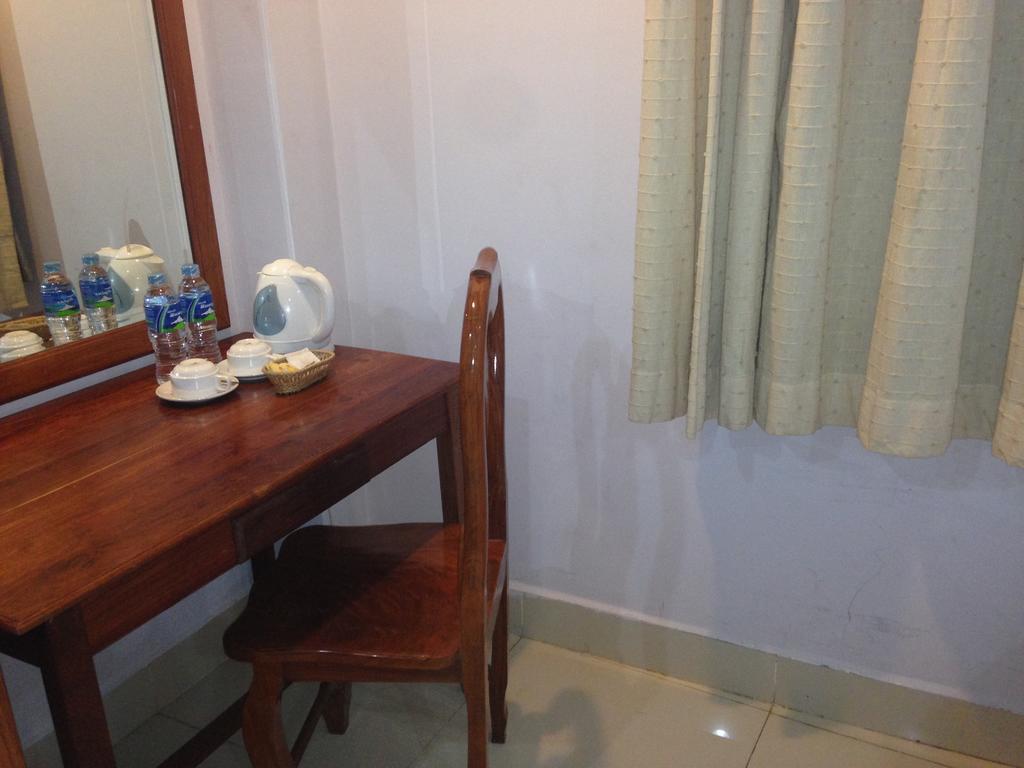 Wei Si Deng Hotel & Restaurant Phnom Penh Bagian luar foto